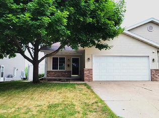 320 Parallel St, Beaver Dam, WI 53916