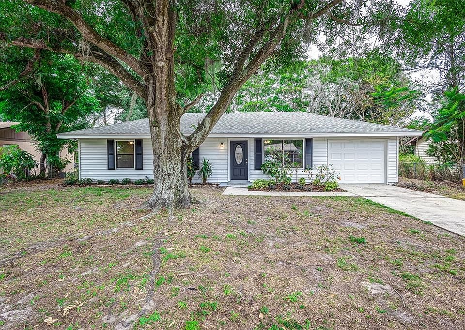 1st image of 1030 Sand Ln