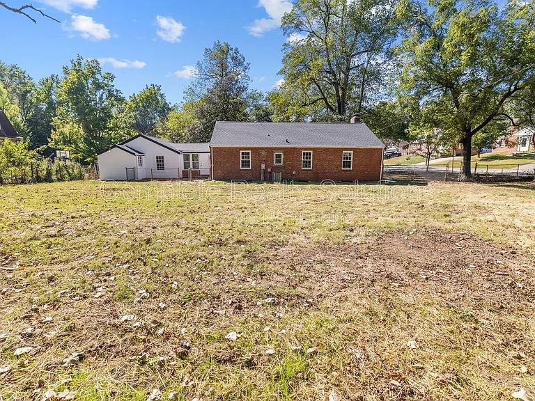 524 Gerald Pl — Photo 39