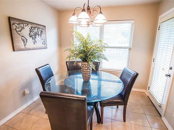 5th image of 4312 Langmead Dr