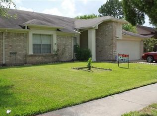 12431 Jaguar Dr, Stafford, TX 77477