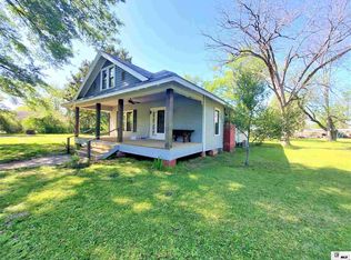 202 E McIntosh St, Oak Grove, LA 71263