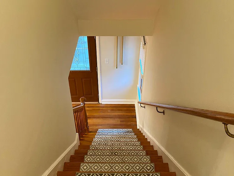 5824 N Lydell Ave — Photo 28