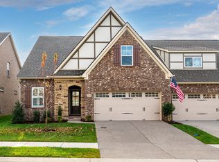 1519 Cedarbrooke Ln, Lebanon, TN 37090