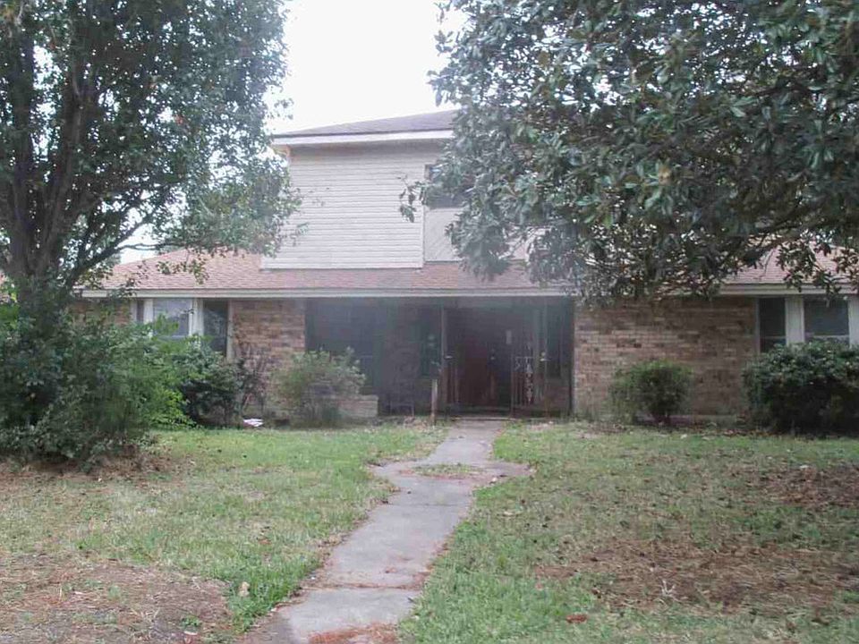 1st image of 3819 Touraine Ave