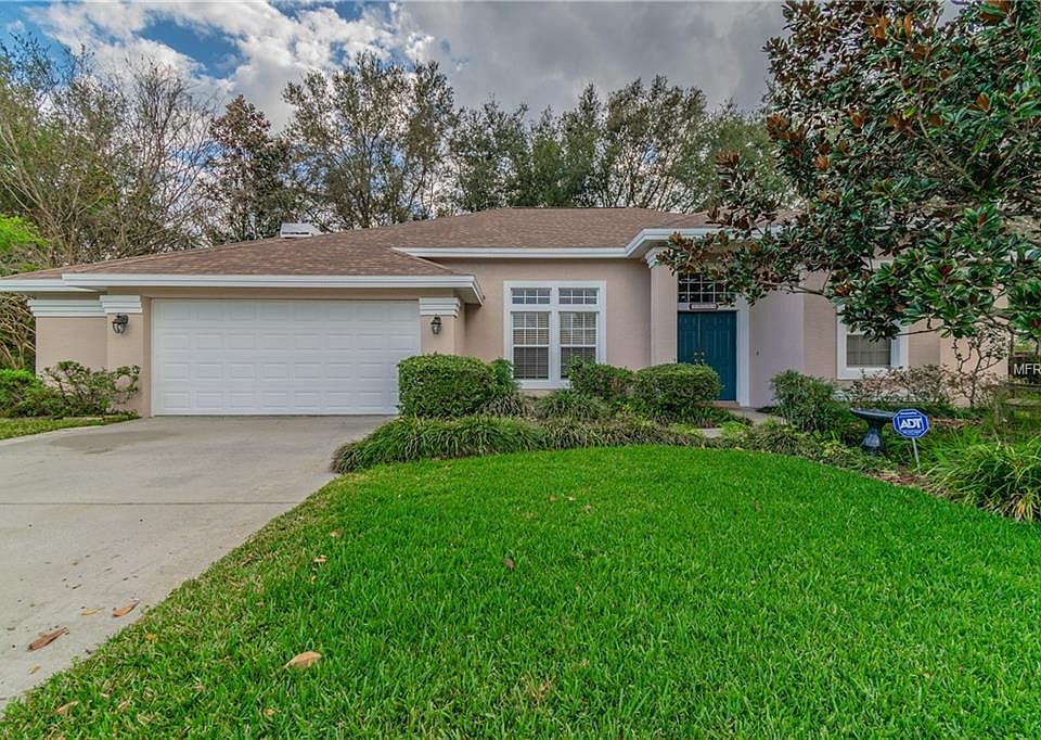 1st image of 19504 Lake Osceola Ln