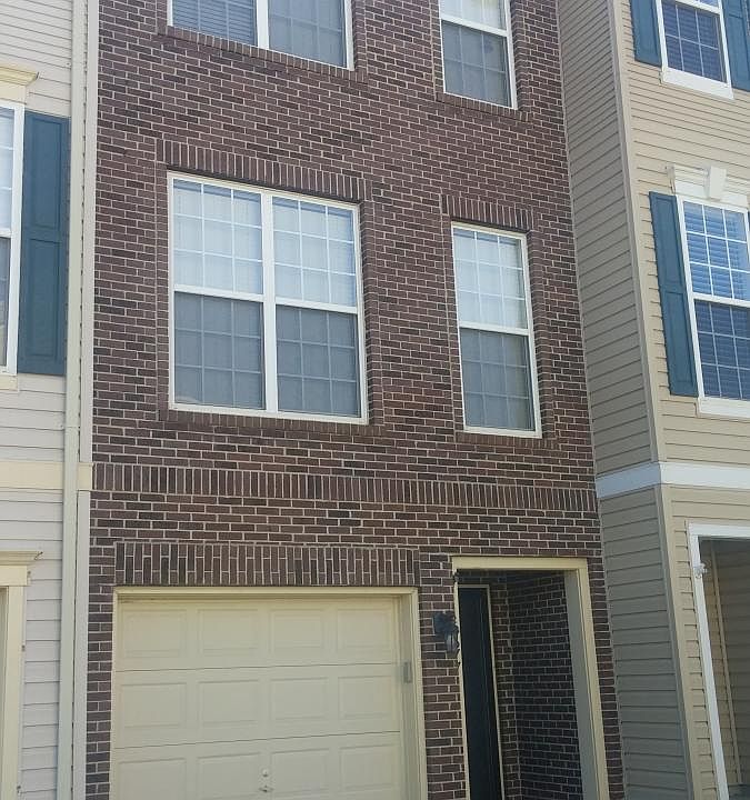 15677 John Diskin Circle