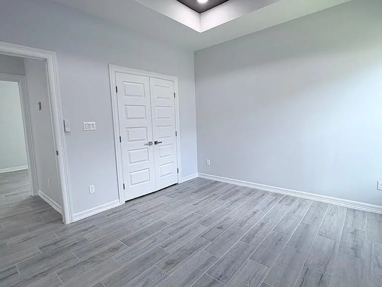 1704 Clinton St #2 — Photo 7