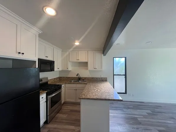 320 W Canon Perdido St APT 1, Santa Barbara, CA 93101