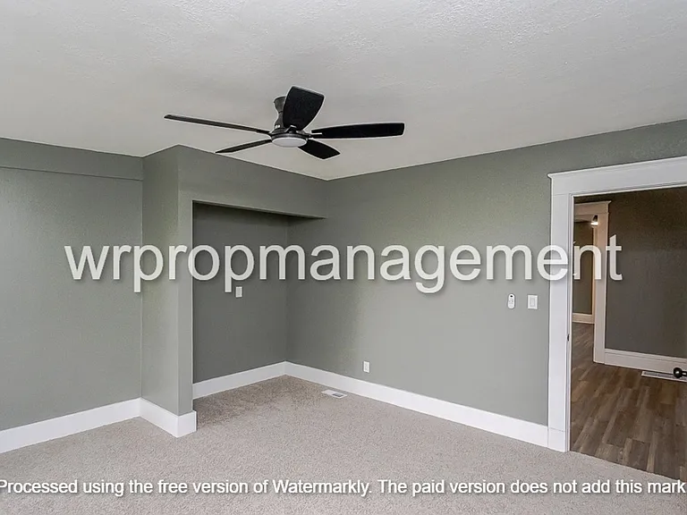 1822 Glendale Ave — Photo 10