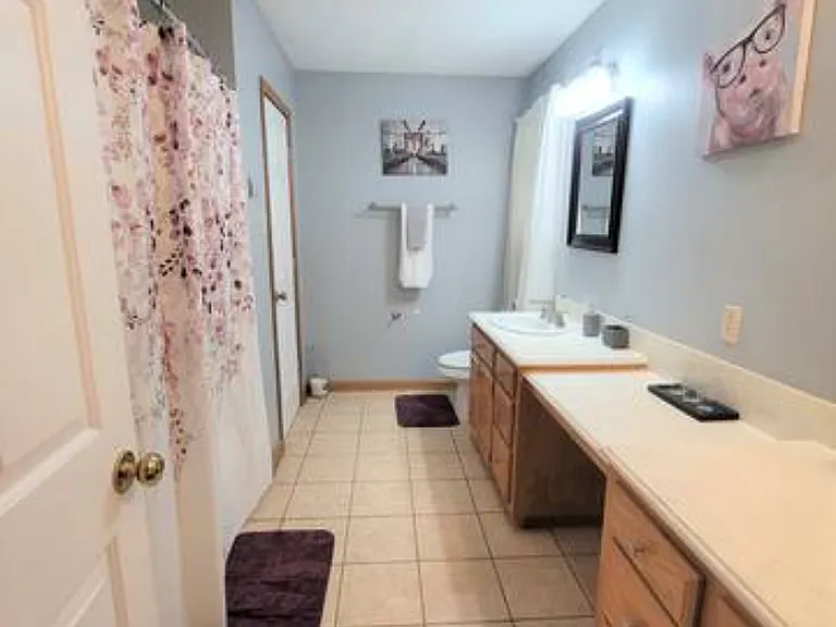 1408 Christie Dr — Photo 11