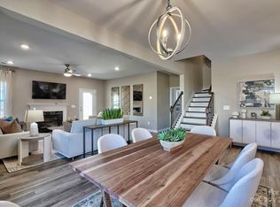 1135 Ashe Meadow Dr, Charlotte, NC 28273
