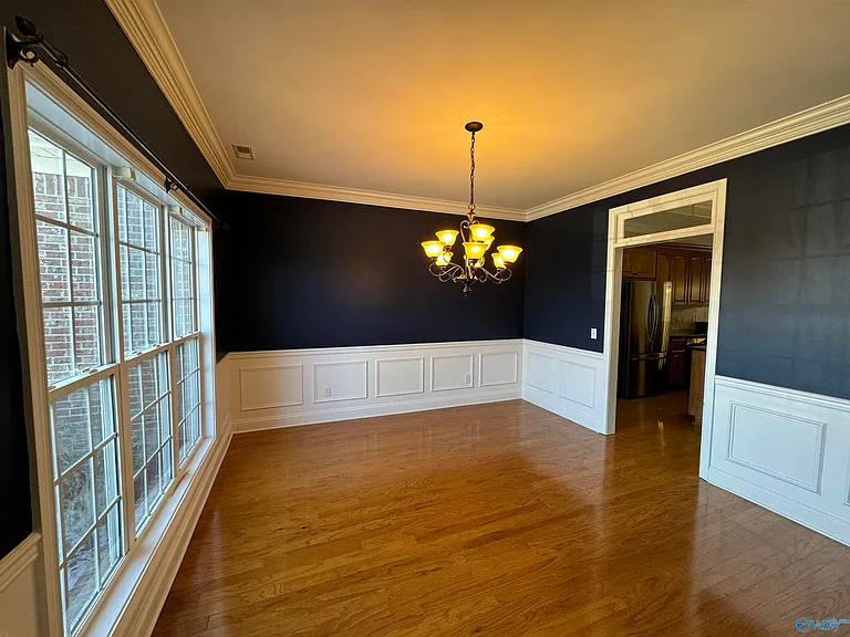 126 Bilton Dr — Photo 4