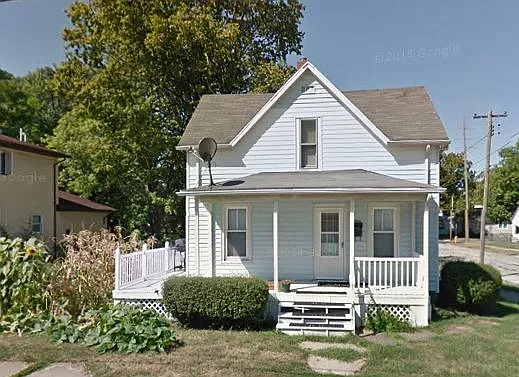 1201 S Lee St photo 1