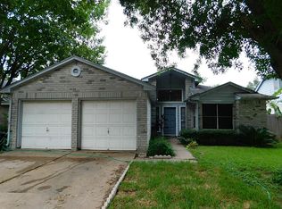 2022 Secretariet Dr, Stafford, TX 77477