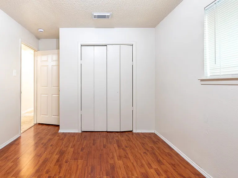 756 E Pecan St #756 — Photo 18