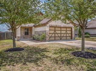 290 New Country Rd, Kyle, TX 78640