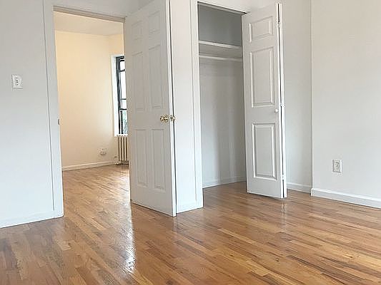 3rd image of 222 W 20th St APT 11