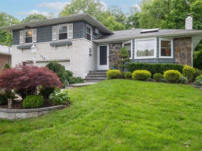 113 Stratford N, Roslyn Heights, NY, 11577