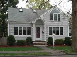 23 Jasper St, Saugus, MA 01906