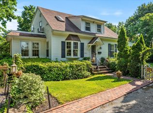 2564 Central Ave #B, Baldwin, NY 11510