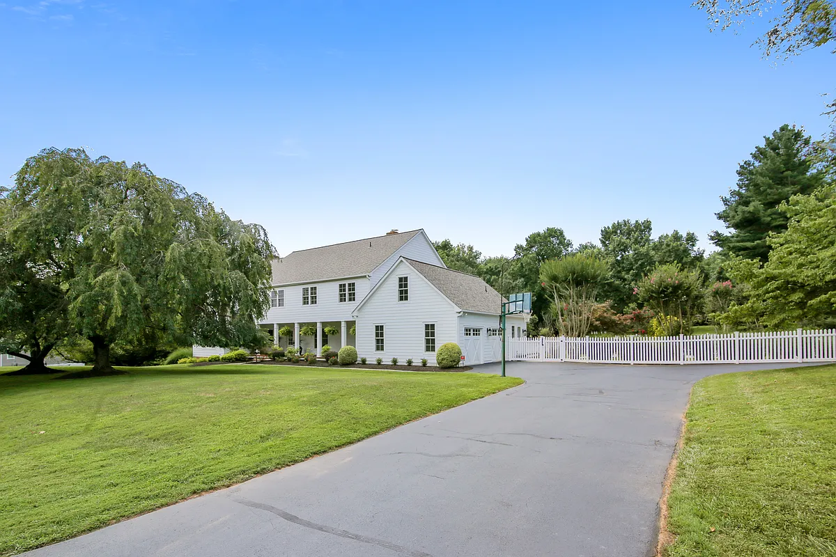Building Photo - 13416 Straw Bale Ln