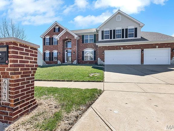 4th image of 622 Knollshire Way