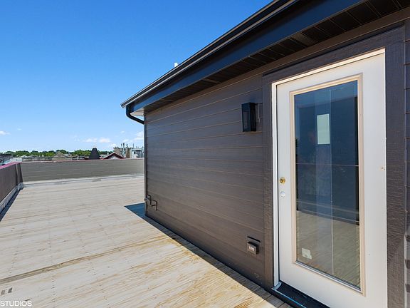 4th image of 2721 W Haddon Ave #3E