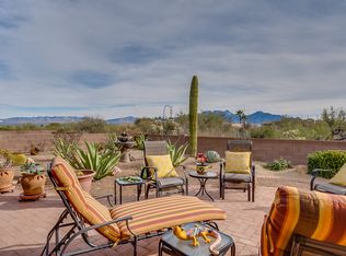 1161 W Mountain Nugget Dr, Green Valley, AZ 85614