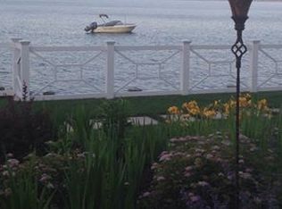 49 Canoe Place Rd APT 411, Hampton Bays, NY 11946