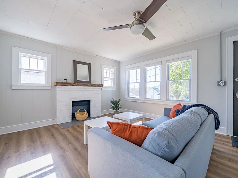 1117 Fairview Ave — Photo 9