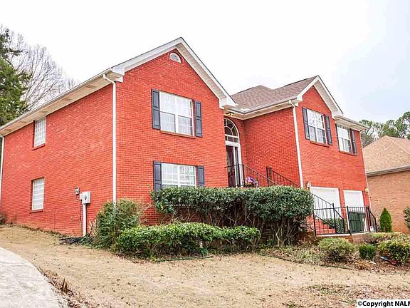 2nd image of 423 Barrington Hills Dr