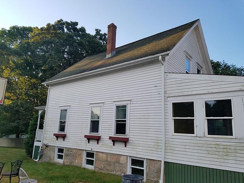 2nd image of 2 Slocum Farm Dr
