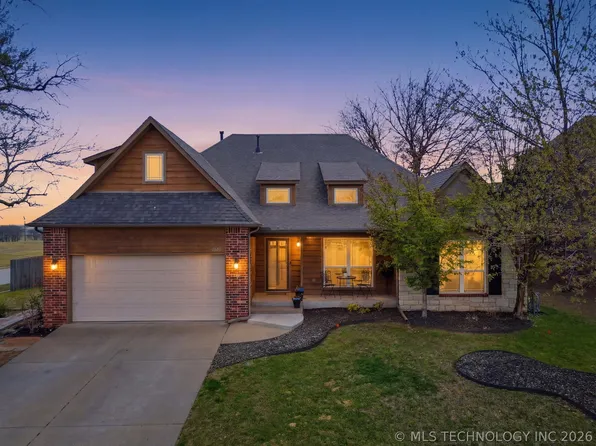 1825 E Montgomery St, Broken Arrow, OK 74012