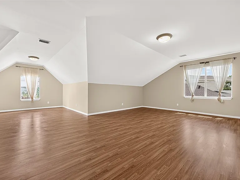 3719 Finch Springs Ln — Photo 37