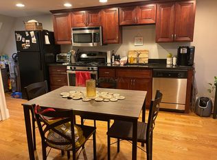 5 Walker St #3, Somerville, MA 02144