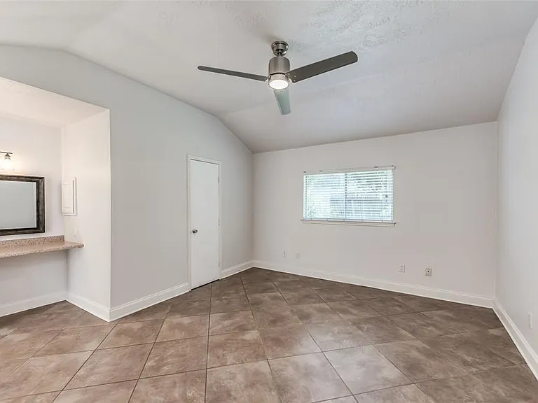 1623 Jo Ann Ln — Photo 15
