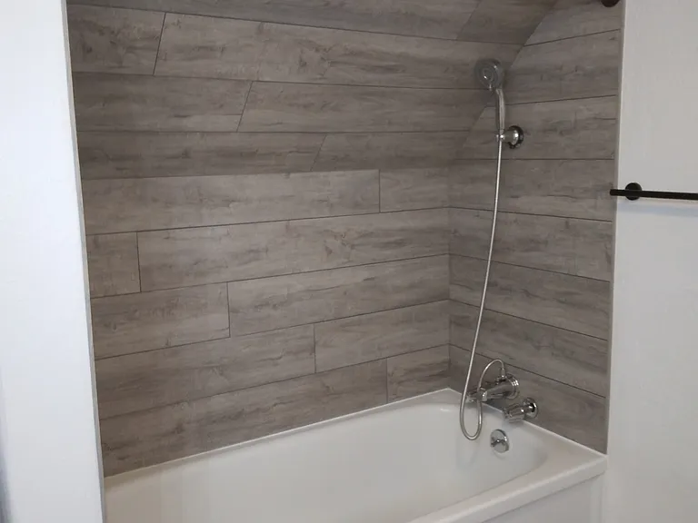 213 N 19th St #3 — Photo 8