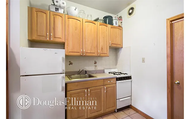 Rented by Douglas Elliman | media 6