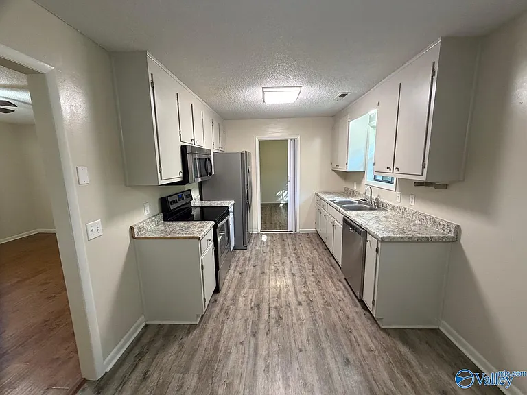 1306 Sparkman St NW — Photo 8