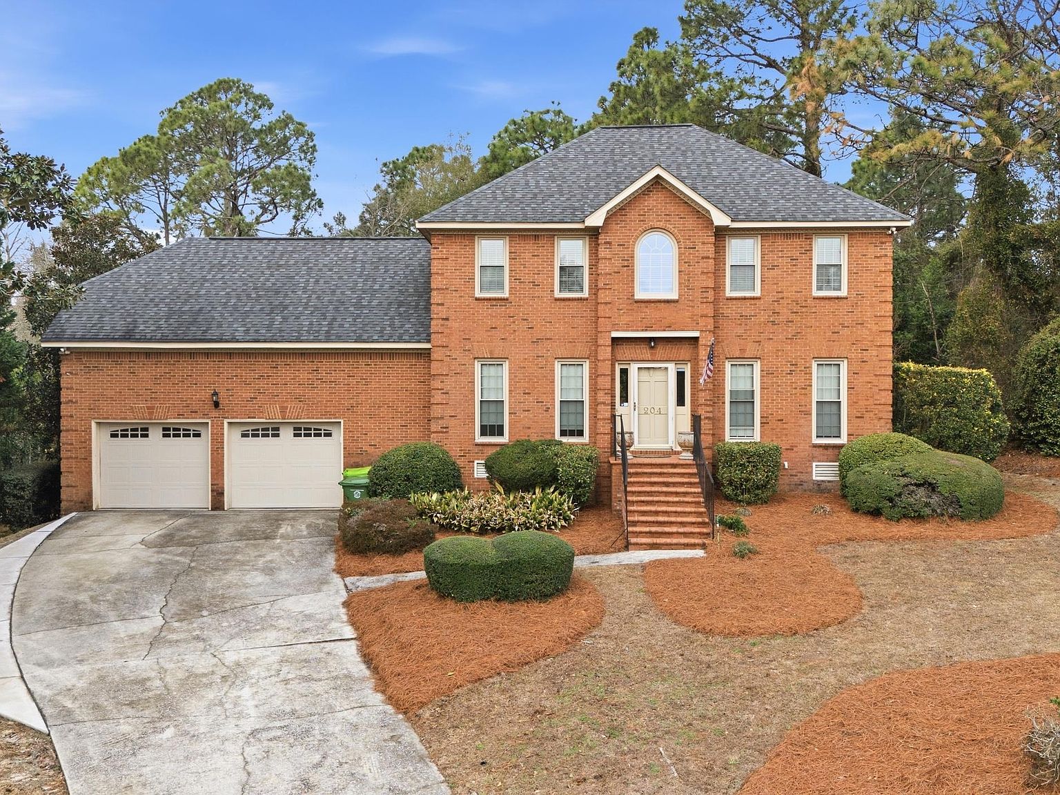 204 Woodlands W