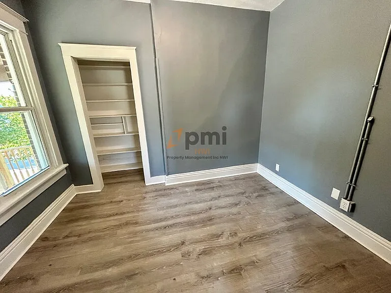 416 E 9th St #2 — Photo 7