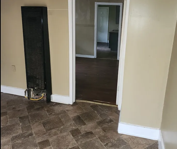 1485 E Mallory Ave #2 — Photo 3