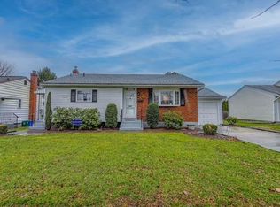 1928 Pelham Rd, Bethlehem, PA 18018