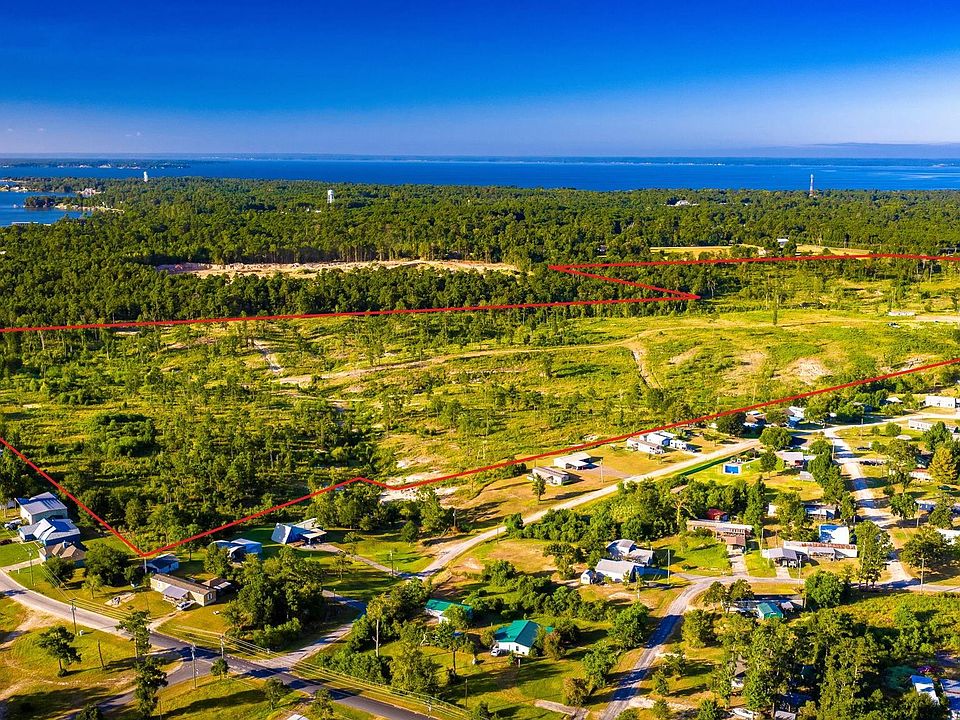 1st image of 400 Yaupon Cove Dr