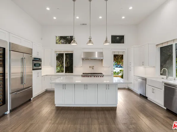 5744 Celedon Crk, Playa Vista, CA