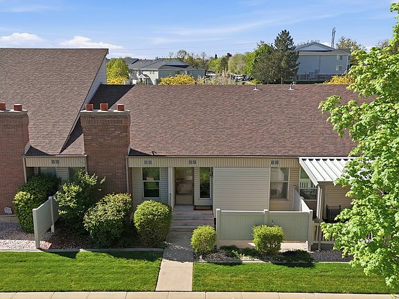 2nd image of 4539 S 1800 W APT 127