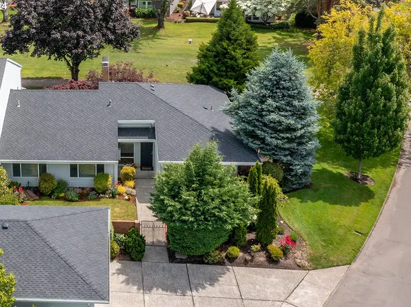 32540 SW Arbor Lake Dr, Wilsonville, OR 97070