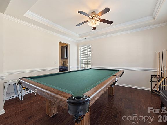 5th image of 327 Hawks Creek Pkwy