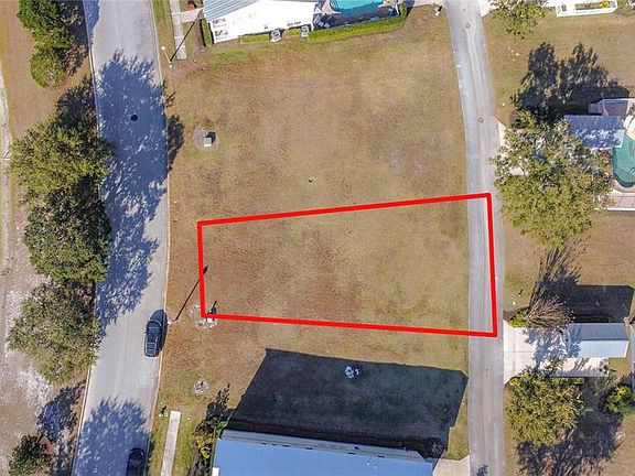 3rd image of 1527 FAIRVIEW CIRCLE LOT 35